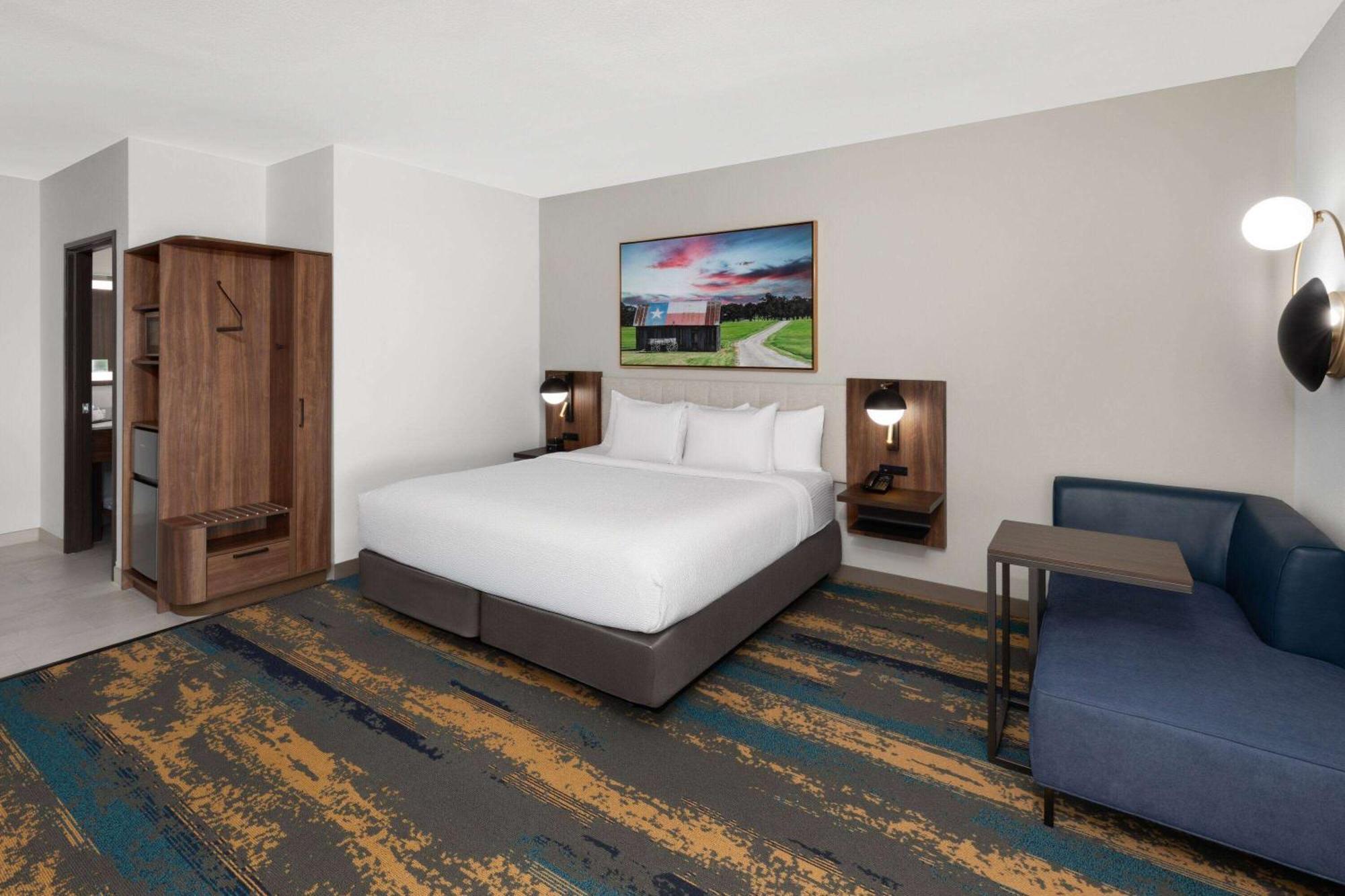 La Quinta Inn & Suites By Wyndham San Antonio At The Rim Extérieur photo
