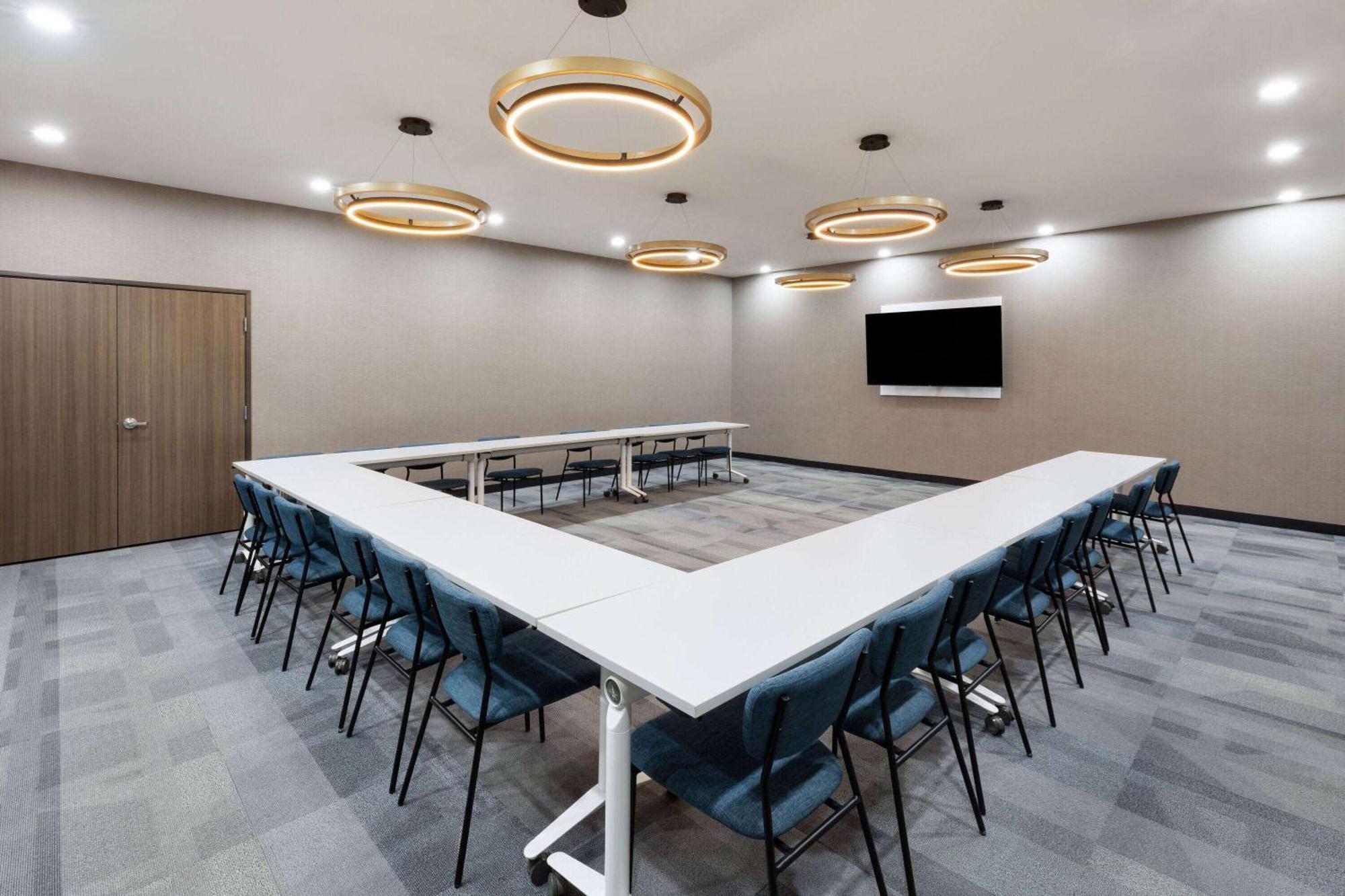 La Quinta Inn & Suites By Wyndham San Antonio At The Rim Extérieur photo